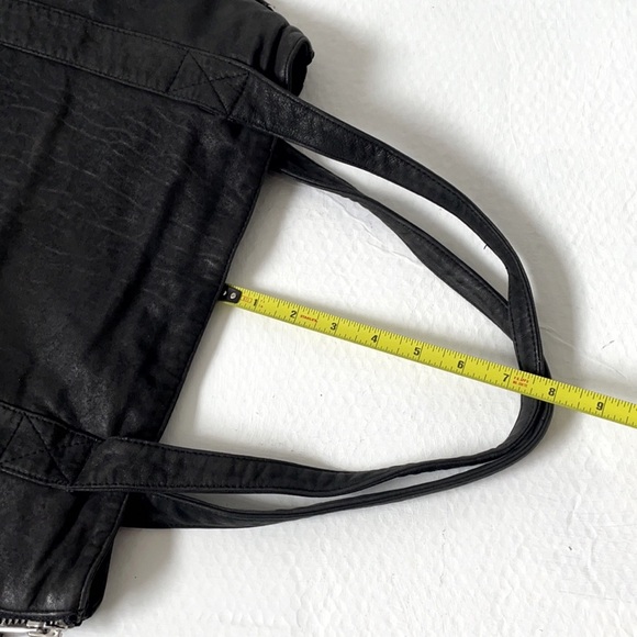 Ultra Soft Lamb Leather Large Tote - Picture 7 of 16